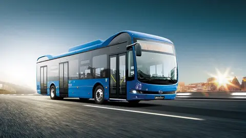 Archivo - Santander propone adjudicar a BYD por casi un mill&oacute;n de euros dos autobuses el&eacute;ctricos del TUS