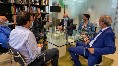 El consejero Javier L&oacute;pez Marcano en la presentaci&oacute;n del Plan de sostenibilidad tur&iacute;stica Saja Nansa.