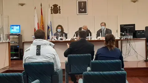 Presunto cabecilla de una organizaci&oacute;n dedicada a la explotaci&oacute;n sexual de mujeres extranjeras, en el juicio contra &eacute;l por la causa, en la que tambi&eacute;n est&aacute;n acusados sus hijos