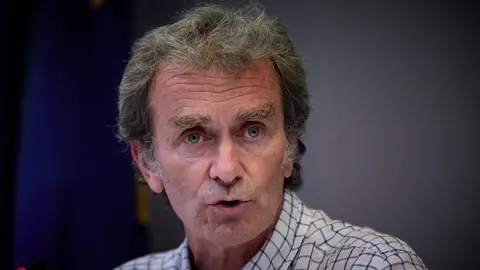 Archivo - El director del Centro de Alertas y Emergencias Sanitarias (CAES), Fernando Sim&oacute;n