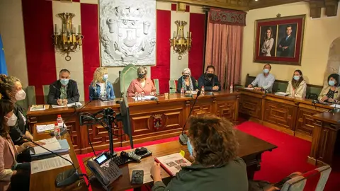 Comisi&oacute;n Interdepartamental de Coordinaci&oacute;n del Plan de Acci&oacute;n para la Atenci&oacute;n Integral de la Infancia y Adolescencia del Ayuntamiento de Camargo.