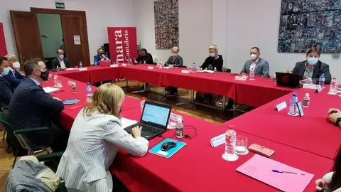 Reuni&oacute;n entre inversores polacos y empresarios c&aacute;ntabros