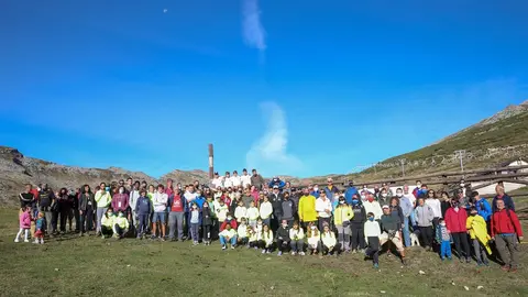 Campa&ntilde;a de recogida de residuos en Alto Campoo