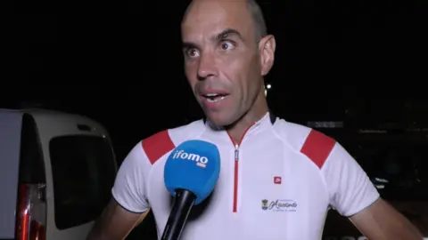 Captura de pantalla 2021-10-15 a las 23.42.38