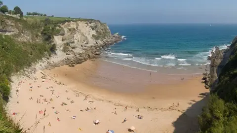 29C6E453-FA33-4EC1-B9B7-F5094BB4661B