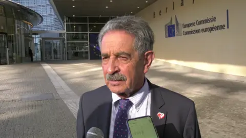 Captura de pantalla 2021-11-09 a las 15.51.27