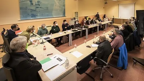 10.00 horas. Mesa de transportes. Sala de usos m&uacute;ltiples de la direcci&oacute;n general de transportes en la planta-1.
15 de diciembre de 2021
Fotograf&iacute;a: Silvia Bouzo