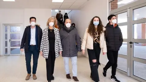 11:00 horas. IES Valent&iacute;n Turienzo, Colindres. La consejera de Educaci&oacute;n y Formaci&oacute;n Profesional, Marina Lomb&oacute;, visita este centro educativo con motivo de la finalizaci&oacute;n de las obras de ampliaci&oacute;n. 14 de enero de 2022 &copy; Ra&uacute;l Lucio