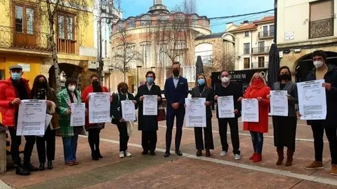 e03671e065714a25f5029ba8f4393eb5_L