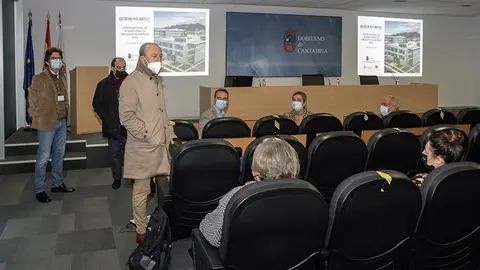 10:00 horas. Sal&oacute;n de actos del PCTCAN
El consejero de Industria, Turismo, Innovaci&oacute;n, Transporte y Comercio, Javier L&oacute;pez Marcano, preside la jornada de SODERCAN sobre las ayudas del programa EMPRECAN Plus.
