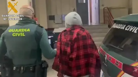 C17B46D7-15CB-44DD-B06F-0527763BF2CB