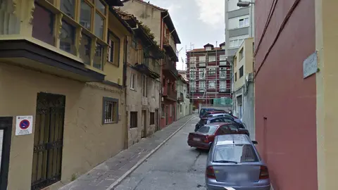 ABBCF262-2D0E-4940-956E-96410BDA3909