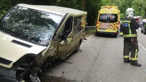 F6CFECB4-BF87-455D-8FC7-D96563625951