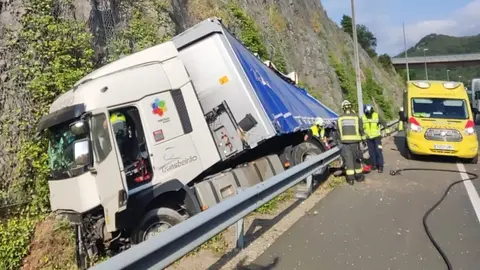 E14D7B9F-199B-4A21-99A6-61C9D978D046