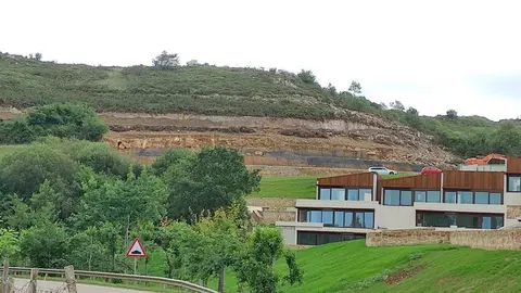 Viviendas en el monte de Ud&iacute;as | Foto: Arca