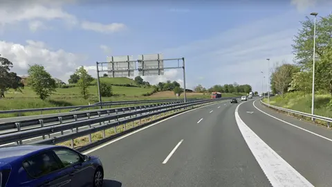 930CE5B2-E0CD-4956-9C03-F3A76128062A