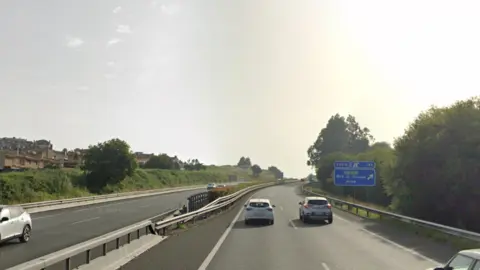 Captura de pantalla 2022-07-30 a las 21.47.54