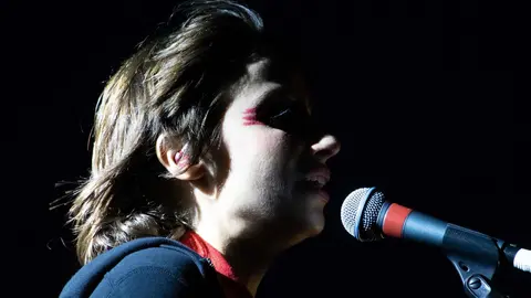 luz-de-musica-zahara96