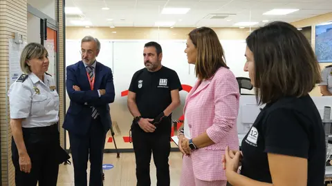 10:00 horas. Sede del 112. La consejera de Presidencia, Interior, Justicia y Acci&oacute;n Exterior, Paula Fern&aacute;ndez Via&ntilde;a, visita la sede del 112 junto a la Jefa Superior de Polic&iacute;a, Carmen Mart&iacute;nez. 20 de septiembre de 2022 &copy; Ra&uacute;l Lucio