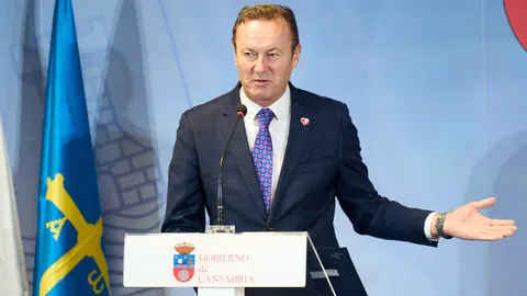 30/9/22  SANTANDER
ep  consejeros de Pesca 
Rueda de prensa de los consejeros de Pesca de Galicia, Asturias, Cantabria, Pa&iacute;s Vasco y Andaluc&iacute;a sobre el veto de la Uni&oacute;n Europea a zonas de pesca de arrastreros
Guillrmo Blanco, Consejero de Cantabria; Leandro Azkue, Director General pesca gobierno Vasco; Carmen Crespo Consejera Andalucia; Jose Gonzalez Diresctor General Asturias

FOTO: 
