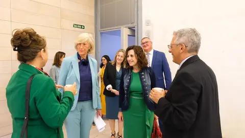 10:00 horas. Fundaci&oacute;n Comillas (Espacio Comillas-Cantabria). Las consejeras de Econom&iacute;a y Hacienda, Ana Bel&eacute;n &Aacute;lvarez, y de Educaci&oacute;n y Formaci&oacute;n Profesional, Marina Lomb&oacute;, presentan el proyecto de cooperaci&oacute;n triangular entre la Uni&oacute;n Europea, Latinoam&eacute;rica y el Caribe &lsquo;Innovaci&oacute;n Educativa para la inclusi&oacute;n, equidad y sostenibilidad&rsquo;, en el que participan el Ministerio de Educaci&oacute;n y Cultura del Gobierno de Uruguay, el Instituto para el Futuro de la Educaci&oacute;n de M&eacute;xico y el Gobierno de Cantabria. 17 de octubre de 2022 &copy; Ra&uacute;l Lucio