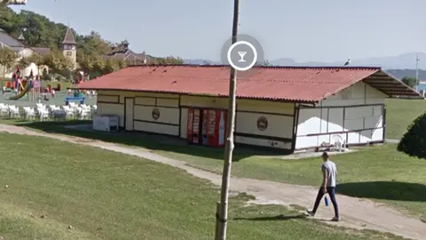 2F04365E-779A-4ECF-8751-15B2E398398D