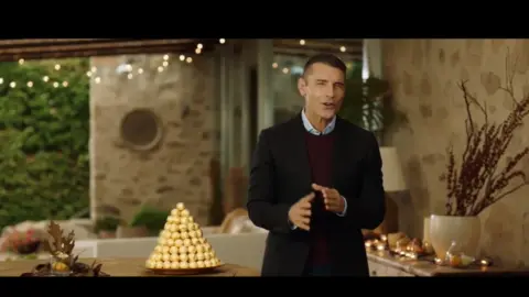 Captura de pantalla 2022-11-10 a las 18.38.41