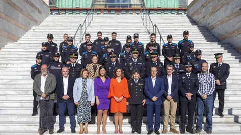 12:30 horas. Sala Mar&iacute;a Blanchard, Palacio de Festivales
La consejera de Presidencia, Interior, Justicia y Acci&oacute;n Exterior, Paula Fern&aacute;ndez Via&ntilde;a, asiste al acto de entrega de orlas a los nuevos agentes de polic&iacute;a local.
11 noviembre 2022 &copy; Miguel De la Parra
