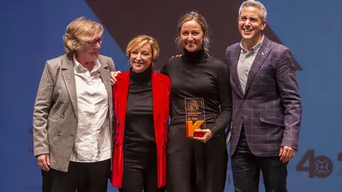 19:30 horas. Palacio de Festivales (Sala Pereda)
El vicepresidente y consejero de Universidades, Igualdad, Cultura y Deporte, Pablo Zuloaga, asiste a la gala de entrega del Premio &lsquo;Mujeres y cultura Kathleen L&oacute;pez Kilcoyne&rsquo;
15 noviembre 2022 &copy; Miguel De la Parra