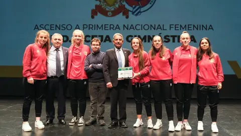 20:00 horas. Sala Argenta del Palacio de Festivales. El presidente de Cantabria, Miguel &Aacute;ngel Revilla, participa en la entrega de premios de la Gala del F&uacute;tbol C&aacute;ntabro, a la que tambi&eacute;n asiste, a las 18:45 horas, el vicepresidente, Pablo Zuloaga. 24 de noviembre de 2022 &copy; Ra&uacute;l Lucio