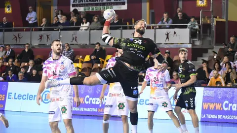 A85EE902-0B4C-4295-B4FC-0D23C8A690D4