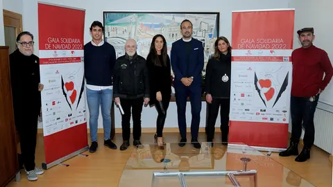 Gala Solidaria de Navidad 2022 - Pr esentación Miguel Rincón... JLC