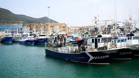25/3/22  Santo&ntilde;a
EP Barcos pesqueros atracados 



FOTO: JUAN MANUEL SERRANO ARCE
