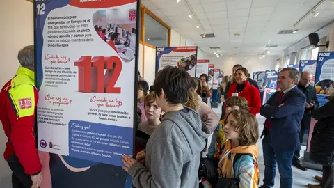 11:30 horas. Local Social de Soto de La Marina, Santa Cruz de Bezana
La consejera de Presidencia, Interior, Justicia y Acci&oacute;n Exterior, Paula Fern&aacute;ndez Via&ntilde;a, asiste al inicio de las actividades del proyecto de divulgaci&oacute;n de protecci&oacute;n civil y emergencias en educaci&oacute;n primaria. 9 enero 2023 &copy; Miguel De la Parra