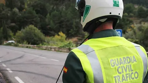 Agente de la Guardia Civil de Tr&aacute;fico.
GUARDIA CIVIL
(Foto de ARCHIVO)
10/11/2017