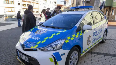 13:30 horas. Ayuntamiento de El Astillero

La consejera de Presidencia, Interior, Justicia y Acci&oacute;n Exterior, Paula Fern&aacute;ndez, realiza una visita institucional al municipio y presenta el nuevo veh&iacute;culo dela polic&iacute;a local. 
10 enero 2023 &copy; Miguel De la Parra