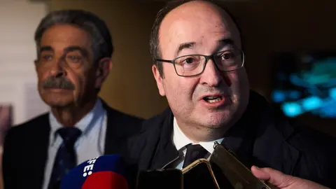 11/1/23  Santillana del Mar
ep cueva de altamita El ministro de Cultura,  Miquel Iceta, visita visita la neocueva de Altamira; Miguel &Aacute;ngel Revilla, Presidente de Cantabria;

FOTO: Juan Manuel Serrano Arce
