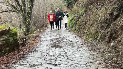 11:30 horas. Los Tojos (Punto de encuentro: Entrada del pueblo)
El consejero de Desarrollo Rural, Ganader&iacute;a, Pesca, Alimentaci&oacute;n y Medio
Ambiente, Guillermo Blanco, realiza una visita institucional al municipio. 27 ENERO 2023 &copy; Oficina de comunicaci&oacute;n