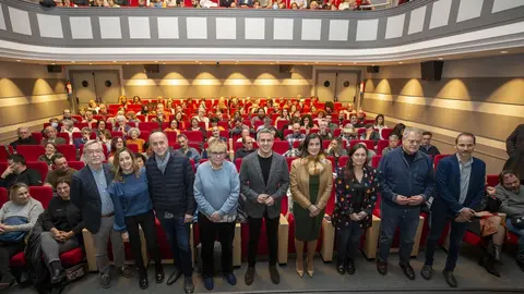 20:00 horas. Filmoteca de Cantabria Mario Camus
El vicepresidente y consejero de Universidades, Igualdad, Cultura y Deporte, Pablo Zuloaga, asiste al preestreno del documental de Carlos Saura &lsquo;Las paredes hablan&rsquo;.
01 febrero 2023 &copy; Miguel De la Parra