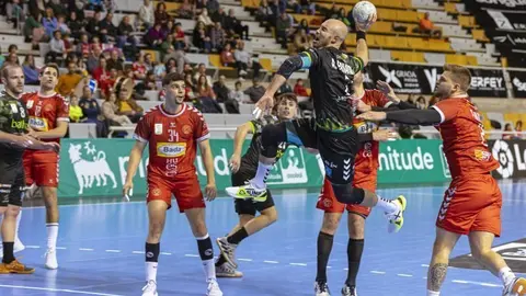 ASF0908-ANDREY-SAPIZHAK-min-800x533