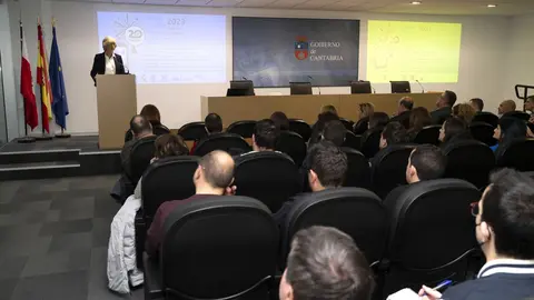 09:30 horas. Sal&oacute;n actos del PCTCAN
La consejera de Educaci&oacute;n y Formaci&oacute;n Profesional, Marina Lomb&oacute;, inaugura D&iacute;a de Internet Segura 2023.
 7 febrero 2023 &copy; Miguel De la Parra