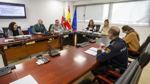 ..
11:00 horas. Gobierno de Cantabria
La consejera de Presidencia, Interior, Justicia y Acci&oacute;n Exterior, Paula Fern&aacute;ndez,
preside el pleno de la Comisi&oacute;n de Protecci&oacute;n Civil. 13 FEBRERO 2023 &copy; Miguel De la Parra