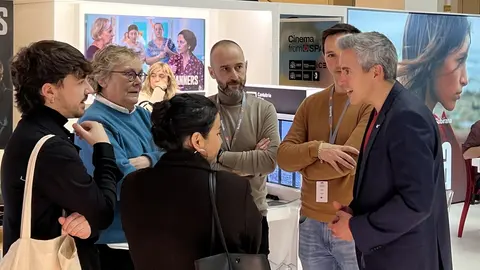 11:00 horas. Stand &ldquo;Cinema from Spain&rdquo; de la Berlinale, espacio de Cantabria Film Commission, Martin Gropius Bau (European Film Market). El vicepresidente y consejero de Universidades, Igualdad, Cultura y Deporte, Pablo Zuloaga, se re&uacute;ne con participantes en las jornadas de Di&aacute;logos de Cine y Producci&oacute;n (DCP).