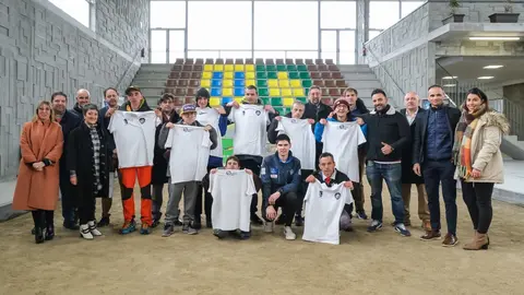 12:45 horas. Bolera Facundo Ceballos &lsquo;Cundi&rsquo;. Los Corrales de Buelna (Calle Santiago Ram&oacute;n y Cajal). La consejera de Empleo y Pol&iacute;ticas Sociales, Eugenia G&oacute;mez de Diego, presenta el proyecto `Bolos y discapacidad&rsquo;. 1 de marzo de 2023 &copy; Ra&uacute;l Lucio