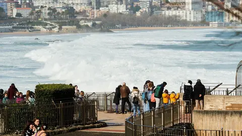 25FEB22 SANTANDER

EP Temporal Maritimo 
  

Fotos: juan manuel serrano arce