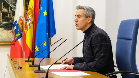 10:30 horas. Sala de prensa del Gobierno de Cantabria. El vicepresidente y consejero de Universidades, Igualdad, Cultura y Deporte, Pablo Zuloaga, informa, en rueda de prensa, de los acuerdos del Consejo de Gobierno. 2 de marzo de 2023 &copy; Ra&uacute;l Lucio