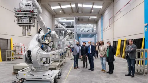 10:30 horas. Parque Empresarial Besaya, 64. Reoc&iacute;n. El consejero de Industria, Turismo, Innovaci&oacute;n, Transporte y Comercio, Javier L&oacute;pez Marcano, visita a las instalaciones de Ingemotions. 27 de abril de 2022 &copy; Ra&uacute;l Lucio