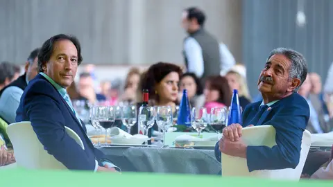 12/3/23  SANTANDER
ep prc homenaje 


Felipe pi&ntilde;a, gochicoa y revilla


FOTO: Juan Manuel Serrano Arce

