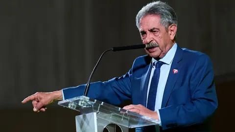 12/3/23  SANTANDER
ep prc homenaje 


Felipe pi&ntilde;a, gochicoa y revilla


FOTO: Juan Manuel Serrano Arce

