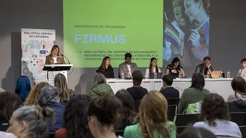 11:00 horas. Biblioteca Central de Cantabria.  (Sal&oacute;n de actos). Calle Ruiz de Alda, 19, Santander
La consejera de Empleo y Pol&iacute;ticas Sociales, Eugenia G&oacute;mez de Diego, presenta el informe de resultados del PROYECTO FIRMUS: &lsquo;Ni&ntilde;os, ni&ntilde;as y adolescentes LGTBIQ+ en los centros de acogimiento residencial del Sistema de Atenci&oacute;n a la Infancia y la Adolescencia de Cantabria&rsquo;.
